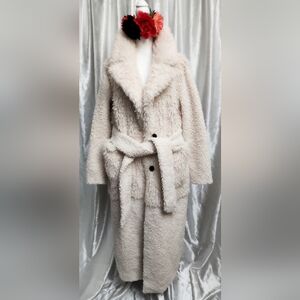 BCBGMaxAzria Plush Cream Teddy Coat